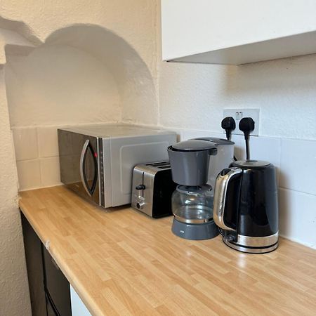 2 Bed Apt Sofa Bed Up To 6 Londres Extérieur photo