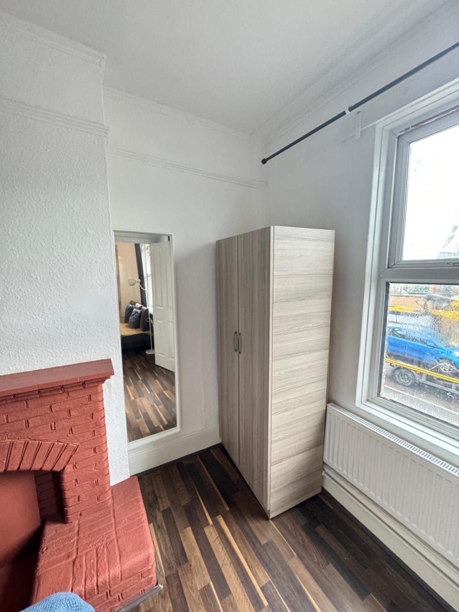 2 Bed Apt Sofa Bed Up To 6 Londres Extérieur photo